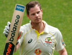 Smith becomes the fourth Australian player to score 10,000 runs in Test cricket.