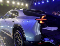 The world’s first “transformer SUV,” the Dipal E07, has been launched in Nepal. What is its price?